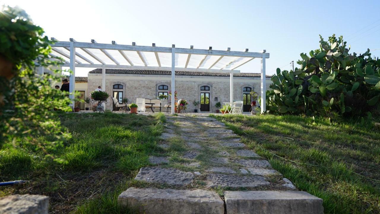 فيلا نوتوفي Agriturismo Gaia المظهر الخارجي الصورة